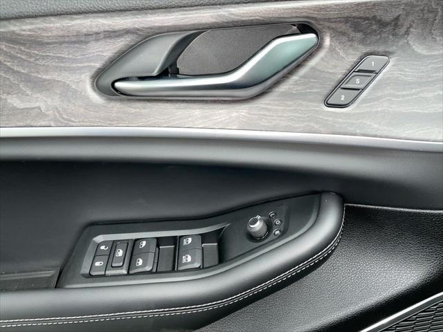 new 2025 Jeep Grand Cherokee car, priced at $52,914