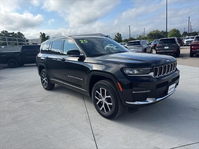 new 2025 Jeep Grand Cherokee L car, priced at $45,276