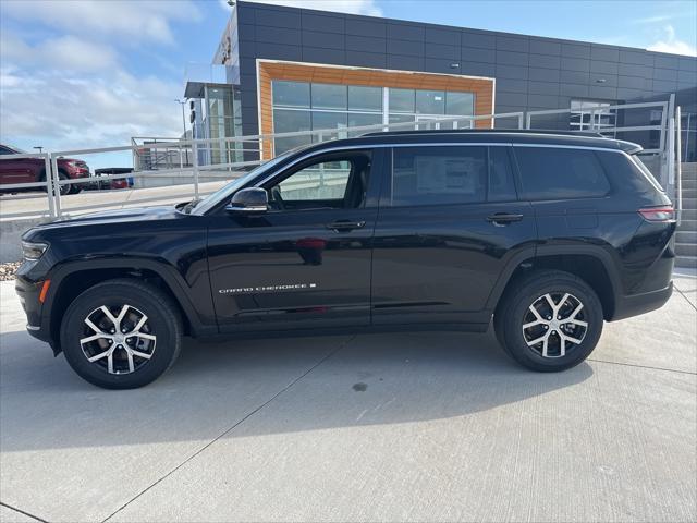 new 2025 Jeep Grand Cherokee L car, priced at $45,276