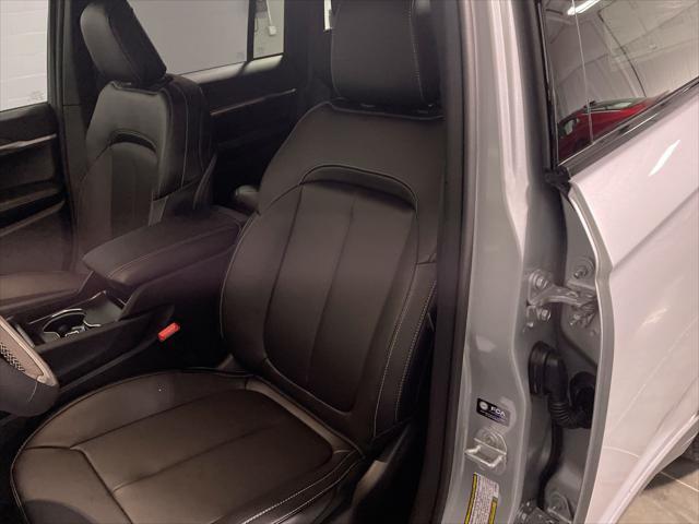 new 2025 Jeep Grand Cherokee car, priced at $50,010