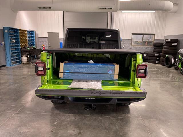 new 2025 Jeep Gladiator car, priced at $51,417