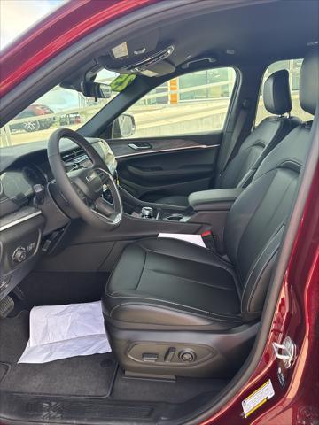 new 2025 Jeep Grand Cherokee L car, priced at $45,276