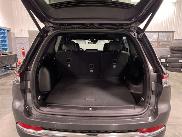 new 2025 Jeep Grand Cherokee car, priced at $49,003