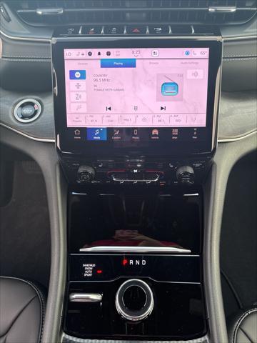 new 2025 Jeep Grand Cherokee L car, priced at $45,276