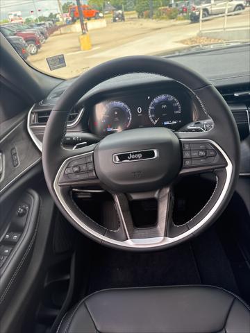 new 2025 Jeep Grand Cherokee L car, priced at $45,276