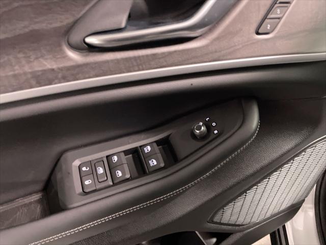 new 2025 Jeep Grand Cherokee L car, priced at $51,053