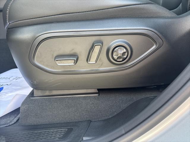 new 2025 Jeep Grand Cherokee L car, priced at $47,700
