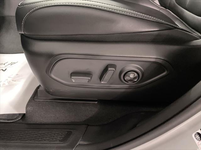 new 2025 Jeep Grand Cherokee L car, priced at $51,053