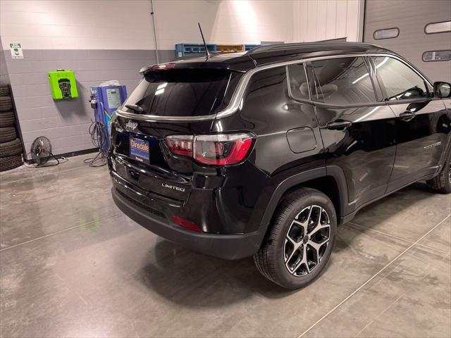 new 2025 Jeep Compass car, priced at $31,012