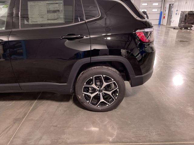 new 2025 Jeep Compass car, priced at $31,012