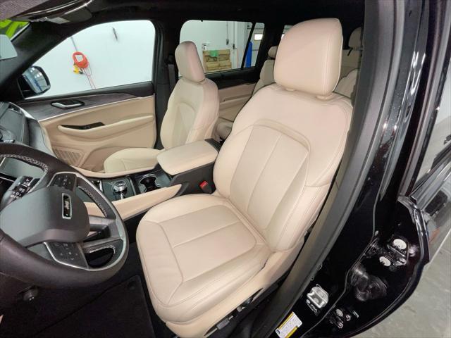new 2025 Jeep Grand Cherokee L car, priced at $51,013