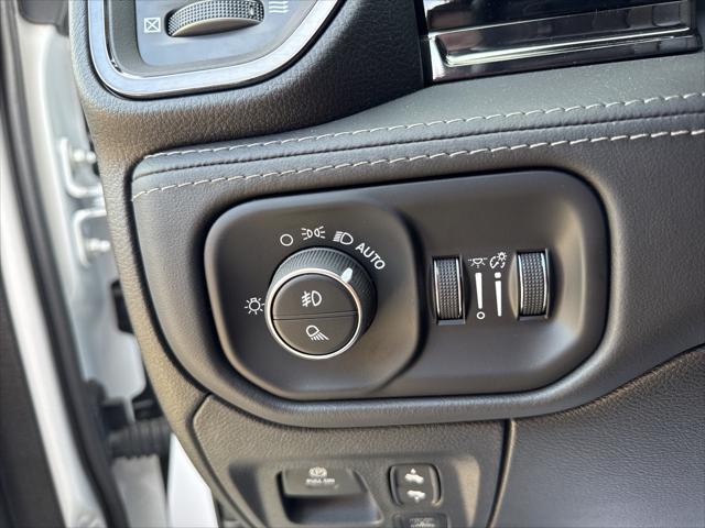 new 2025 Ram 1500 car, priced at $67,558
