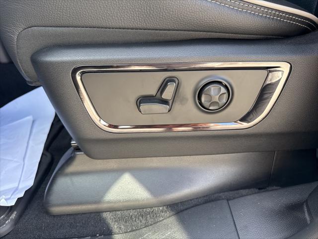 new 2025 Ram 1500 car, priced at $67,558