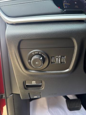 new 2025 Jeep Grand Cherokee L car, priced at $47,700