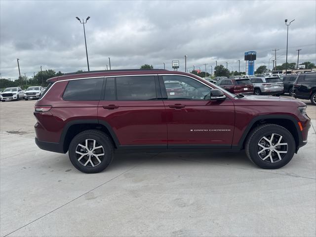 new 2025 Jeep Grand Cherokee L car, priced at $45,276
