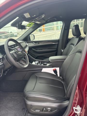 new 2025 Jeep Grand Cherokee L car, priced at $45,276