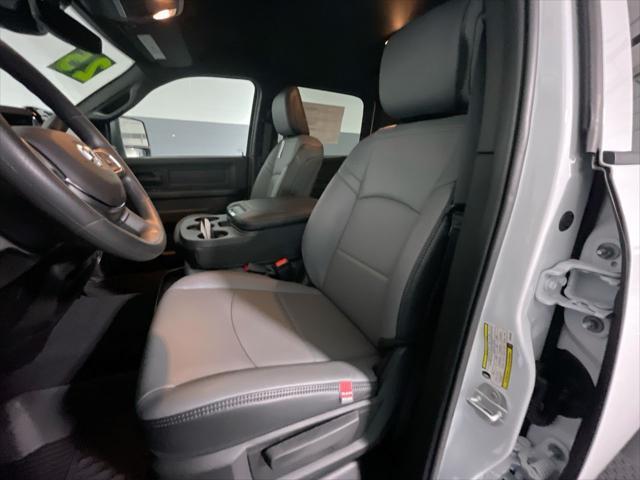 new 2025 Ram 3500 car, priced at $72,025