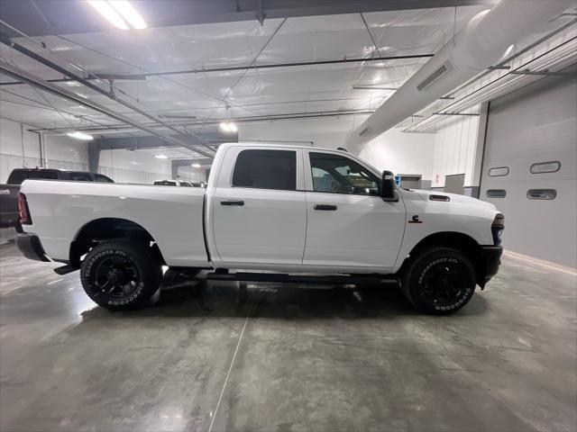 new 2025 Ram 3500 car, priced at $72,025