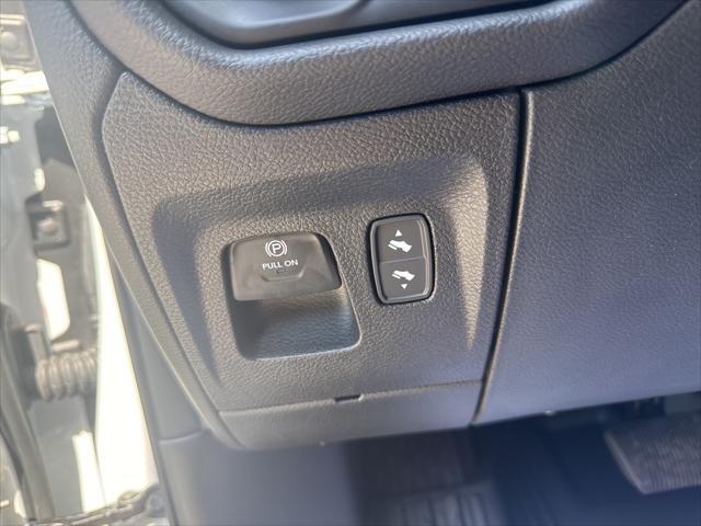 new 2025 Ram 1500 car, priced at $70,858