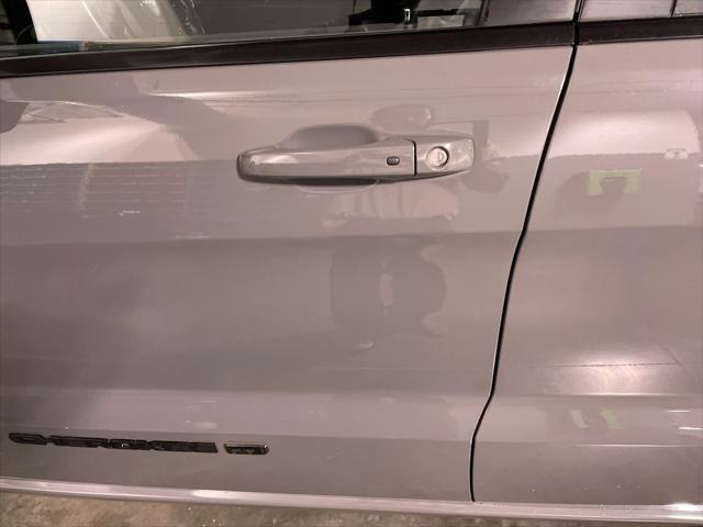 used 2022 Jeep Grand Cherokee car, priced at $29,722