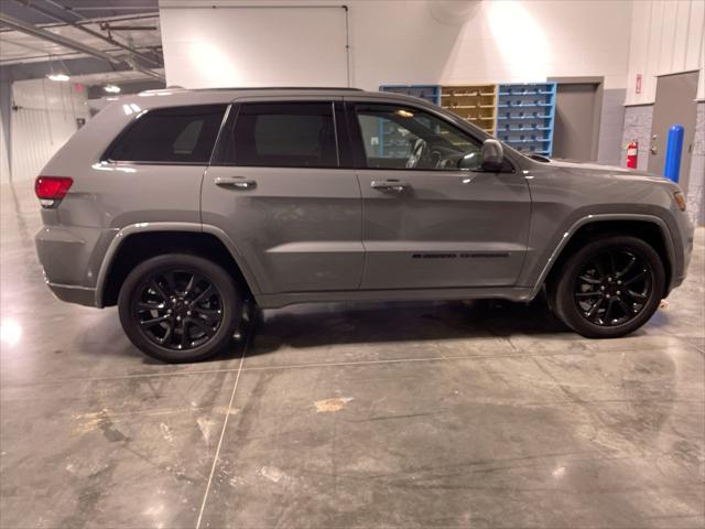 used 2022 Jeep Grand Cherokee car, priced at $29,722