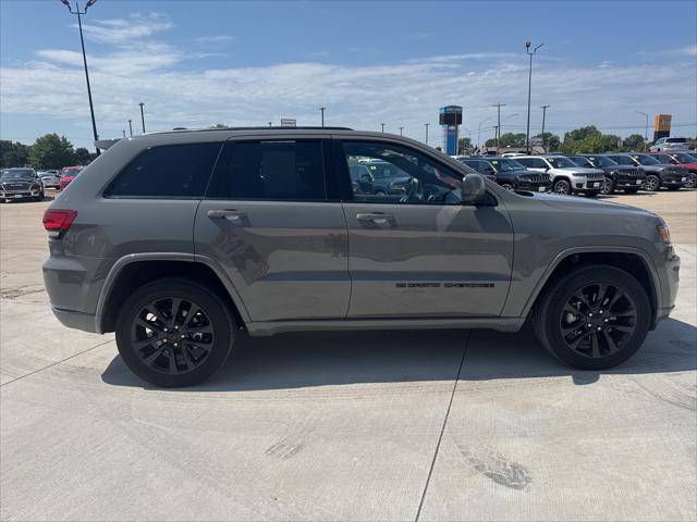 used 2022 Jeep Grand Cherokee car, priced at $29,722