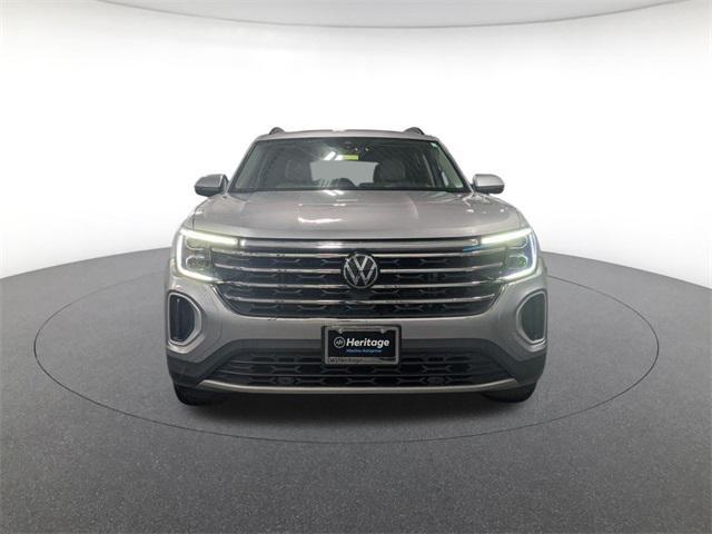 used 2024 Volkswagen Atlas car, priced at $27,600
