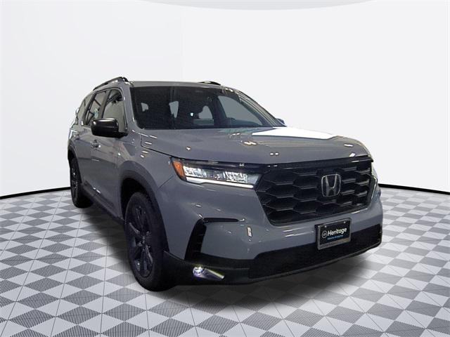 new 2025 Honda Pilot car, priced at $42,234