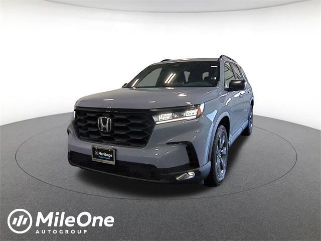 new 2025 Honda Pilot car, priced at $42,234