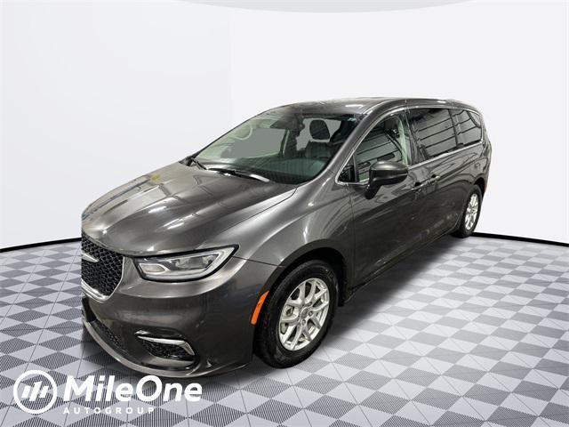 used 2023 Chrysler Pacifica car, priced at $24,500