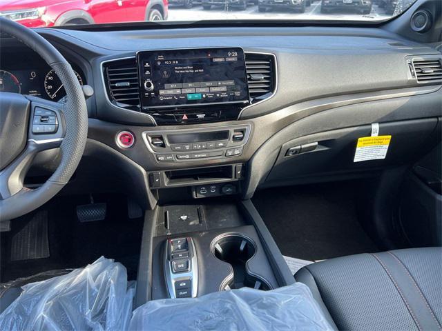 new 2025 Honda Ridgeline car