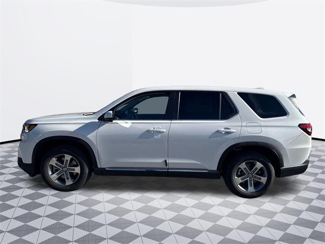 new 2025 Honda Pilot car, priced at $45,285