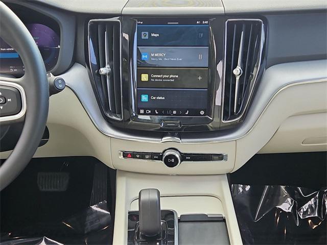 used 2022 Volvo XC60 Recharge Plug-In Hybrid car, priced at $27,888