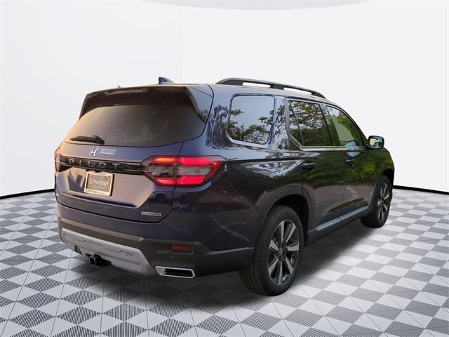 new 2025 Honda Pilot car, priced at $49,342