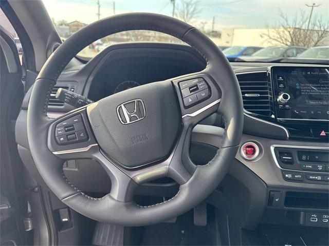 new 2025 Honda Ridgeline car, priced at $43,404