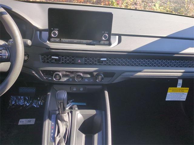 new 2025 Honda Accord car, priced at $30,319