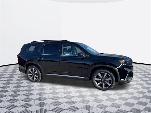 new 2025 Honda Pilot car, priced at $51,034