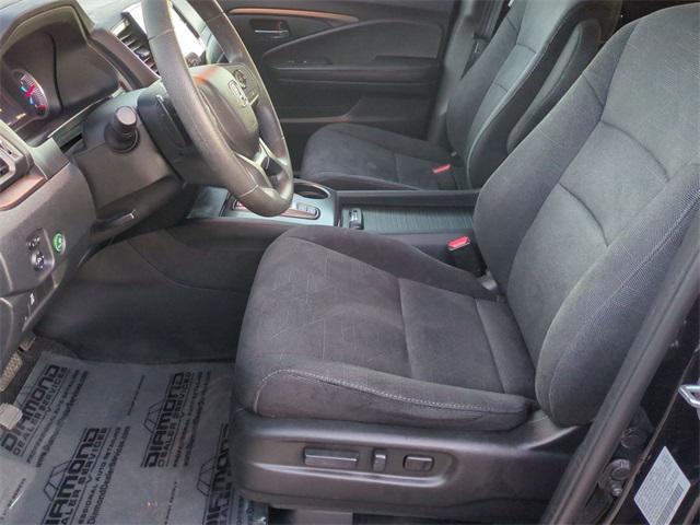 used 2022 Honda Pilot car, priced at $27,600