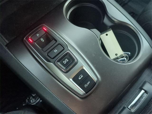 used 2022 Honda Pilot car, priced at $27,600