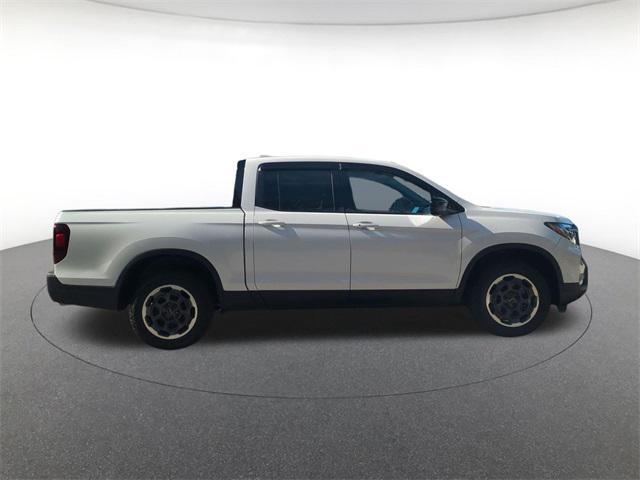 used 2024 Honda Ridgeline car, priced at $33,300