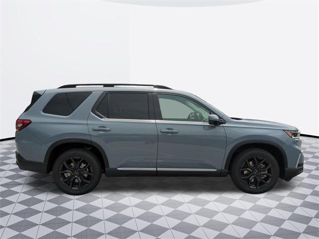 new 2025 Honda Pilot car