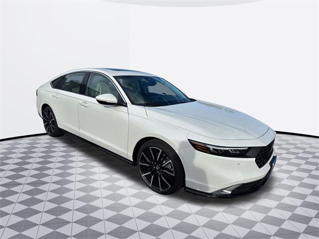 new 2025 Honda Accord Hybrid car, priced at $38,197