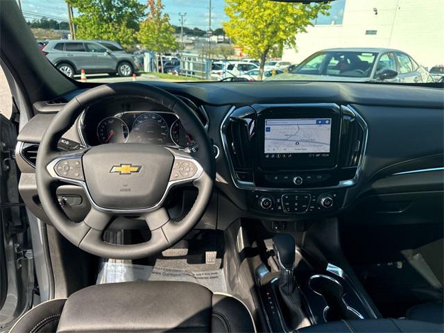 used 2023 Chevrolet Traverse car, priced at $39,400