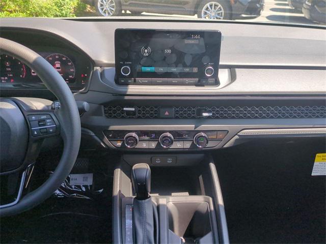 new 2025 Honda Accord car, priced at $30,274