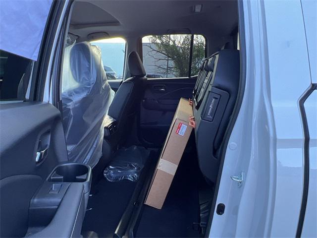 new 2025 Honda Ridgeline car, priced at $41,097