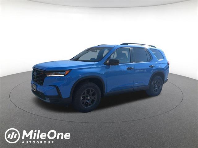 new 2025 Honda Pilot car, priced at $48,259