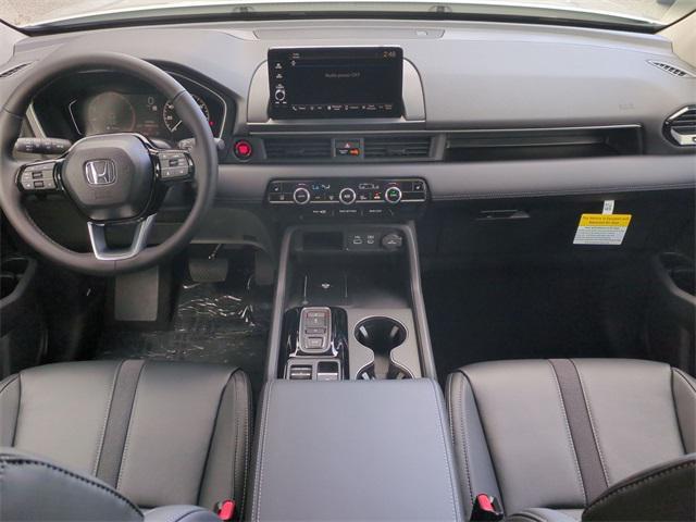 new 2025 Honda Pilot car, priced at $44,695