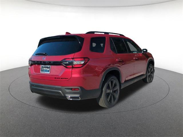 new 2025 Honda Pilot car, priced at $52,027