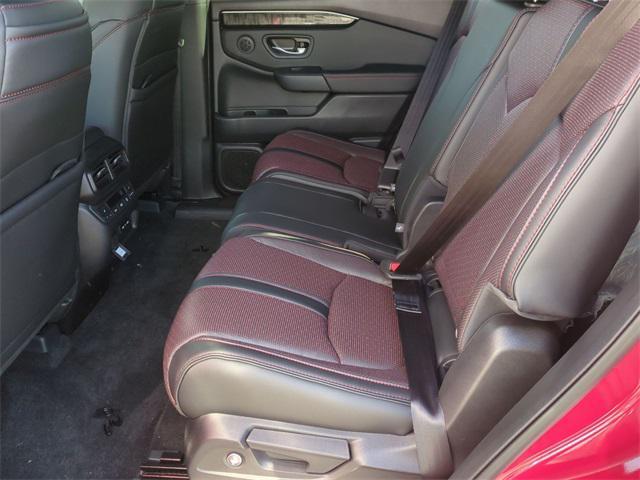 new 2025 Honda Pilot car, priced at $52,027