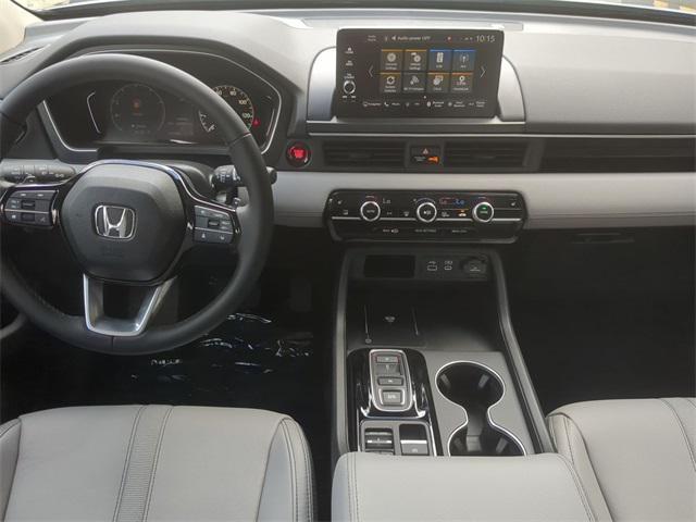 new 2025 Honda Pilot car, priced at $49,119